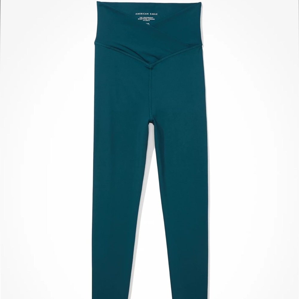 American Eagle The Lightweight Everything Crossover 7/8 Teal Legging S Short